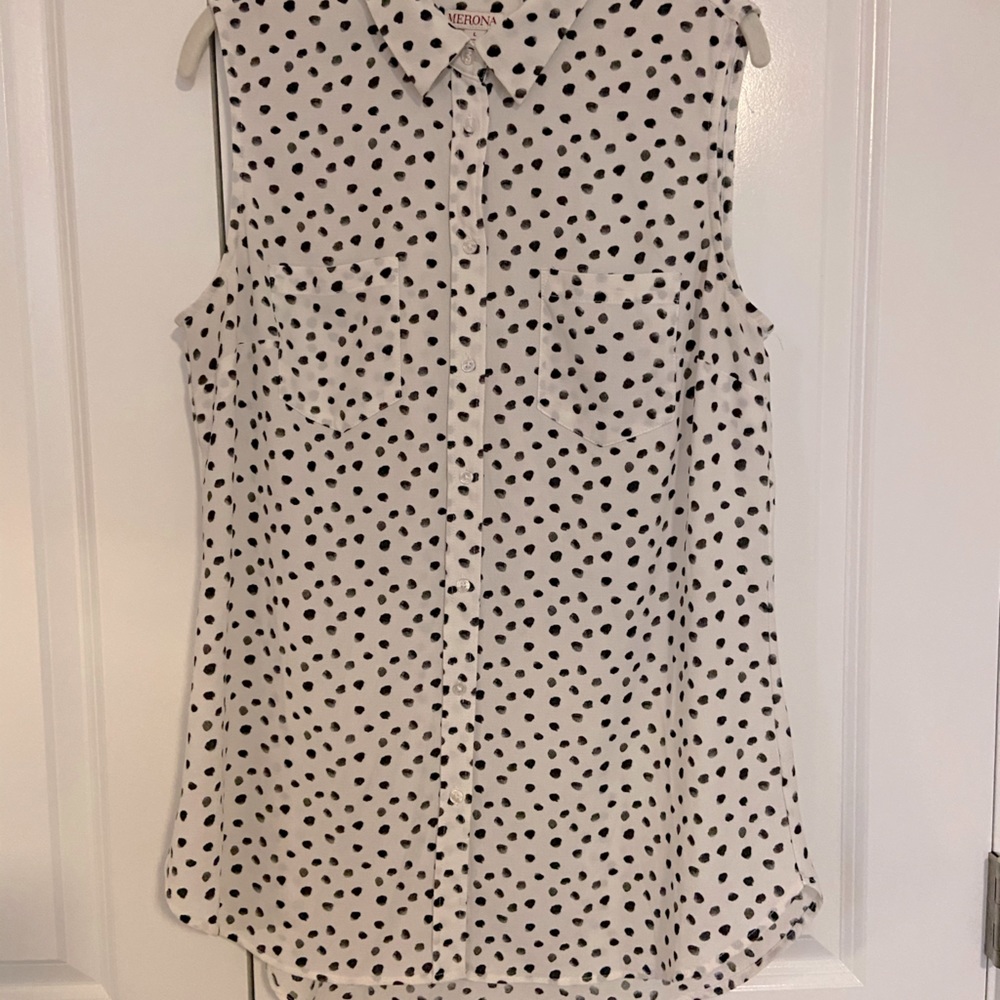 Black and White Dotted Button Up Top